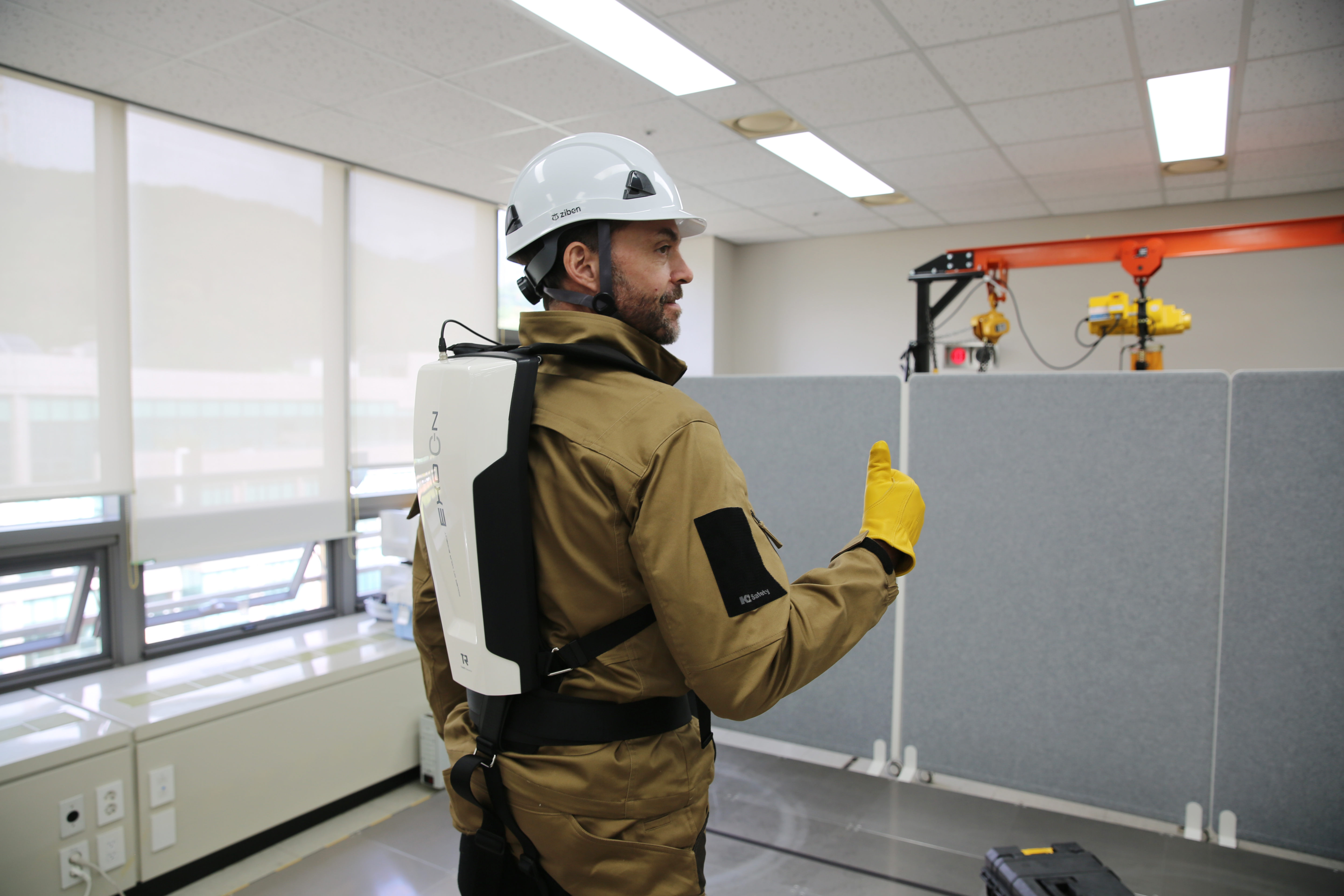 Image - Introducing ExoOn: The Next Generation Exosuit for Industrial Workers